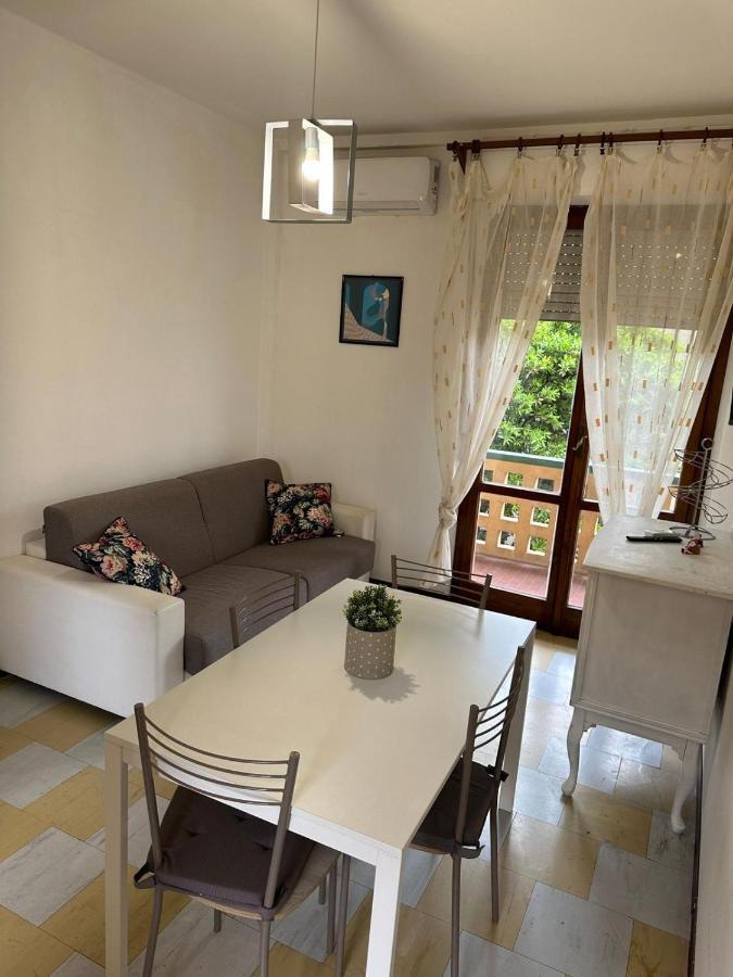 Monica Apartment Pisa Exterior photo